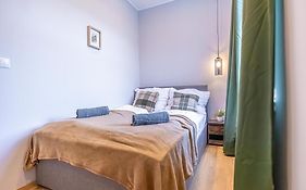Spacious Shared Apartment Schoenbrunn