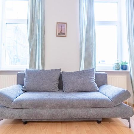 Spacious Shared Apartment Schoenbrunn Wiedeń Zewnętrze zdjęcie