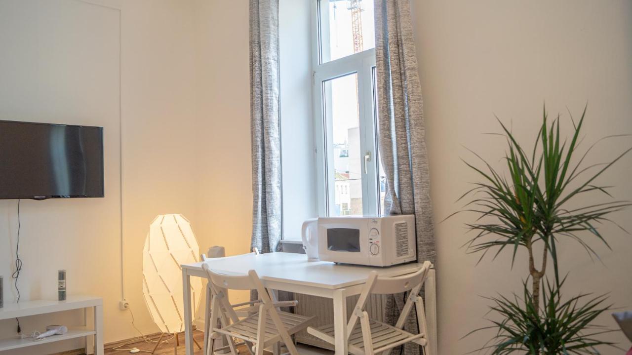 Spacious Shared Apartment Schoenbrunn Wiedeń Zewnętrze zdjęcie