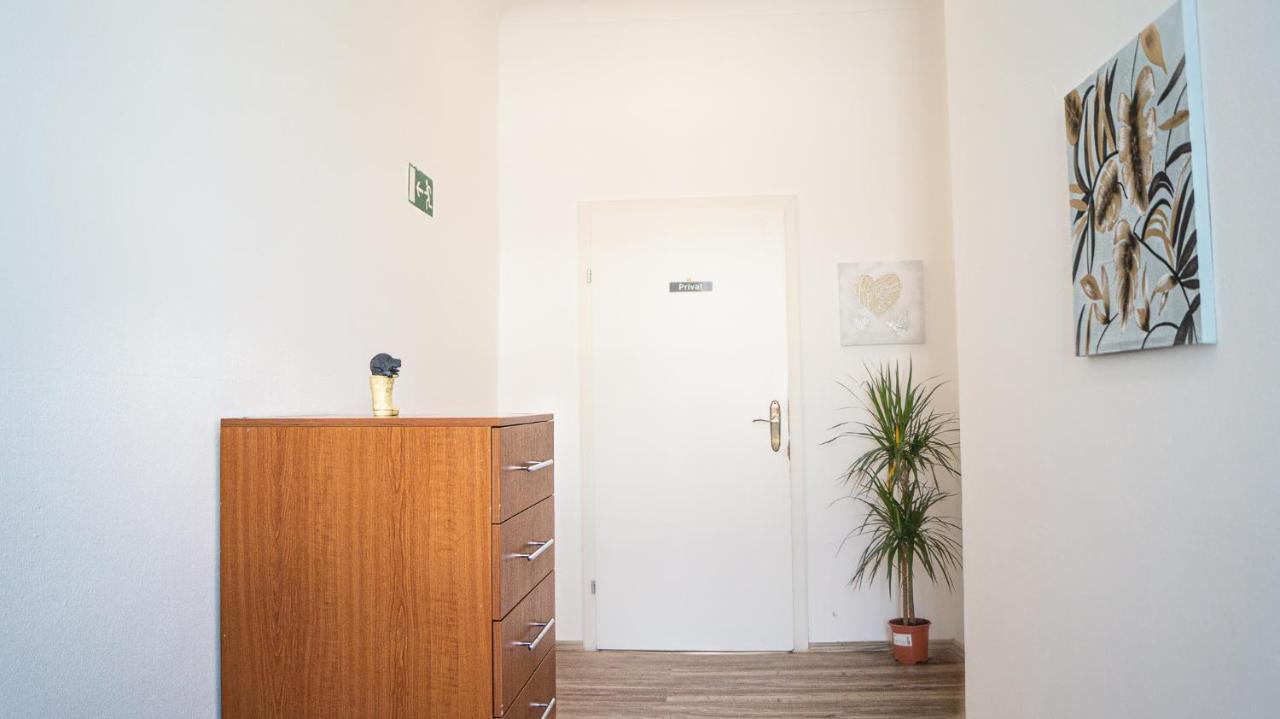 Spacious Shared Apartment Schoenbrunn Wiedeń Zewnętrze zdjęcie